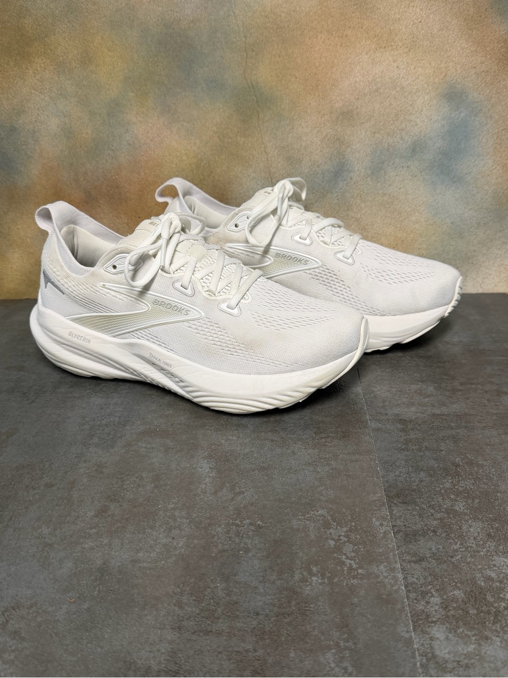 Brooks Glycerin 22 Women's White Running Shoes 1204341B151 Size 8.5B - Picture 3 of 16